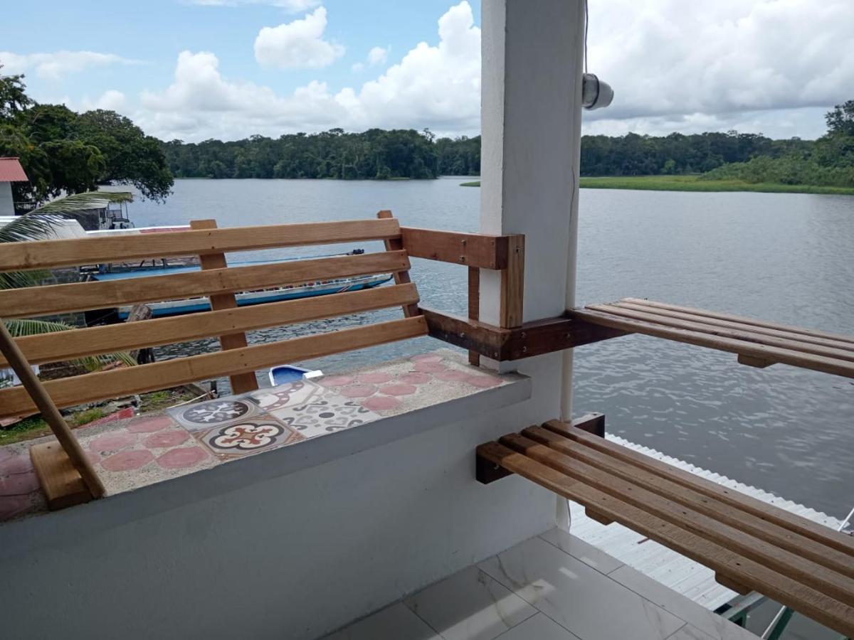Hotel Pura Natura Riverside トルトゥゲーロ エクステリア 写真