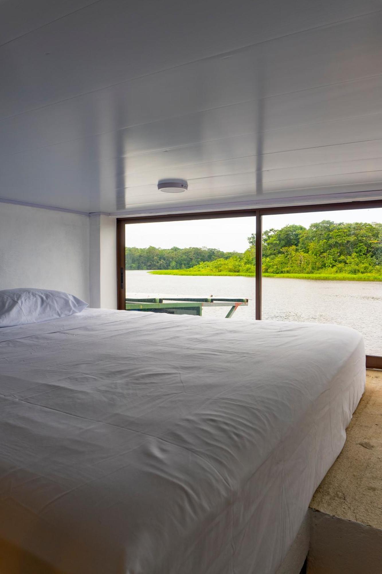 Hotel Pura Natura Riverside トルトゥゲーロ エクステリア 写真